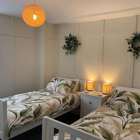 Gorgeous Seaside Getaway. Apartment เฮสติงส์ ภายนอก รูปภาพ